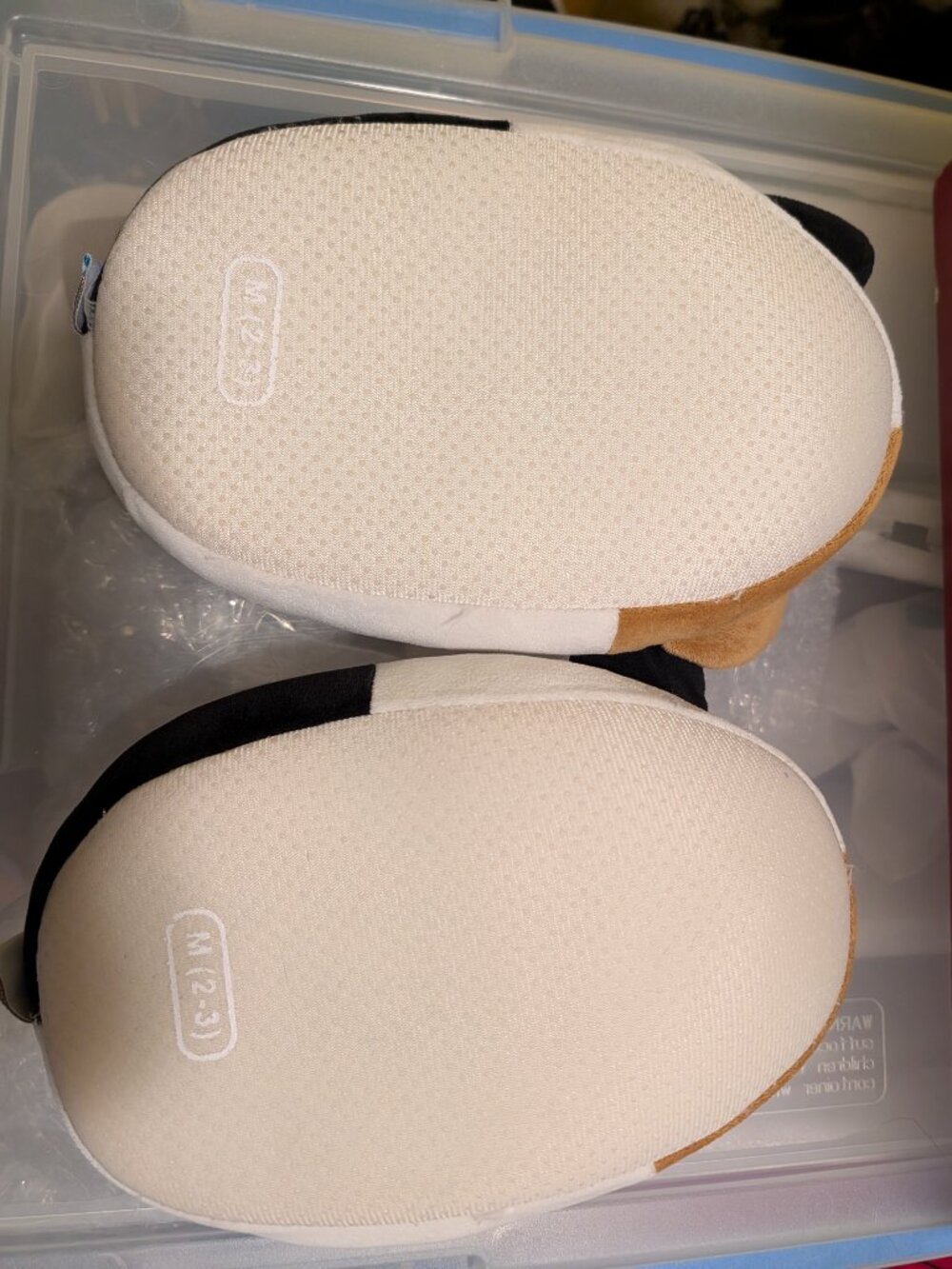 Squishmallow Cam the Cat Slippers Kids Medium (2-3) - Picture 4 of 8